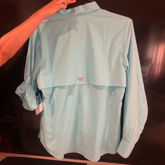 Columbia Fishing Top - Picture 2 of 3